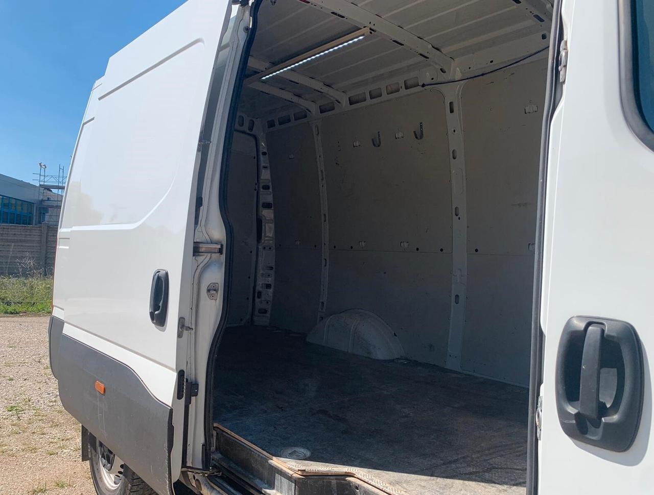 Iveco Daily 35-140 hi matic 6 M. Automat. Unicoprop