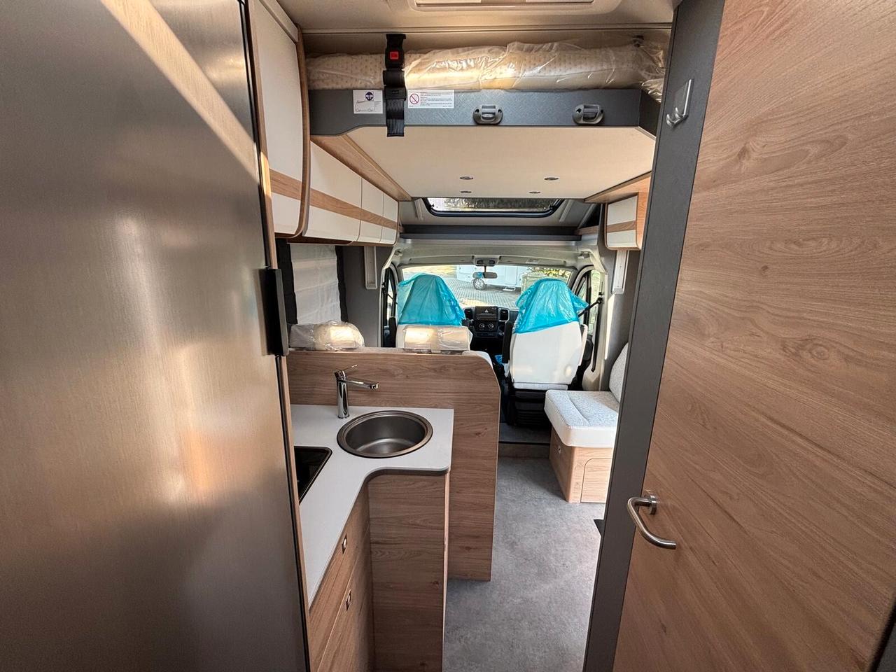 Dethleffs JUST CAMP 6812 EB camper