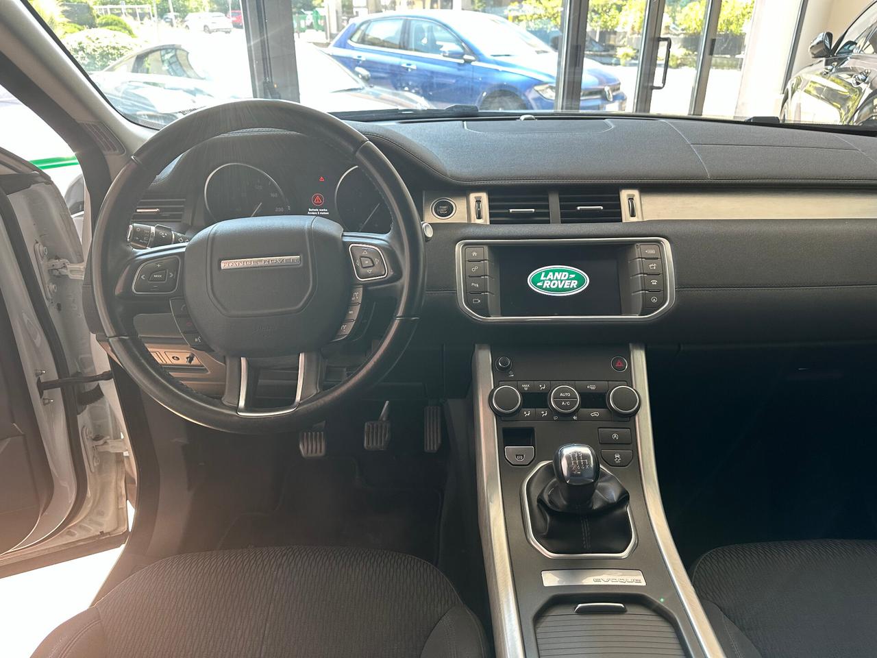 Range Rover Evoque 2.0 TD4 150 CV 5p. Pure