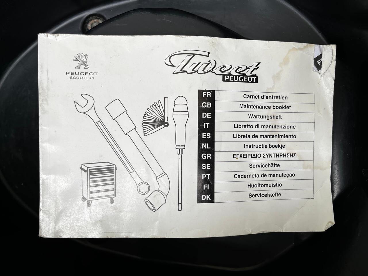 Peugeot Tweet 150cc BAULETTO TAGLIANDO APPENA FATTO