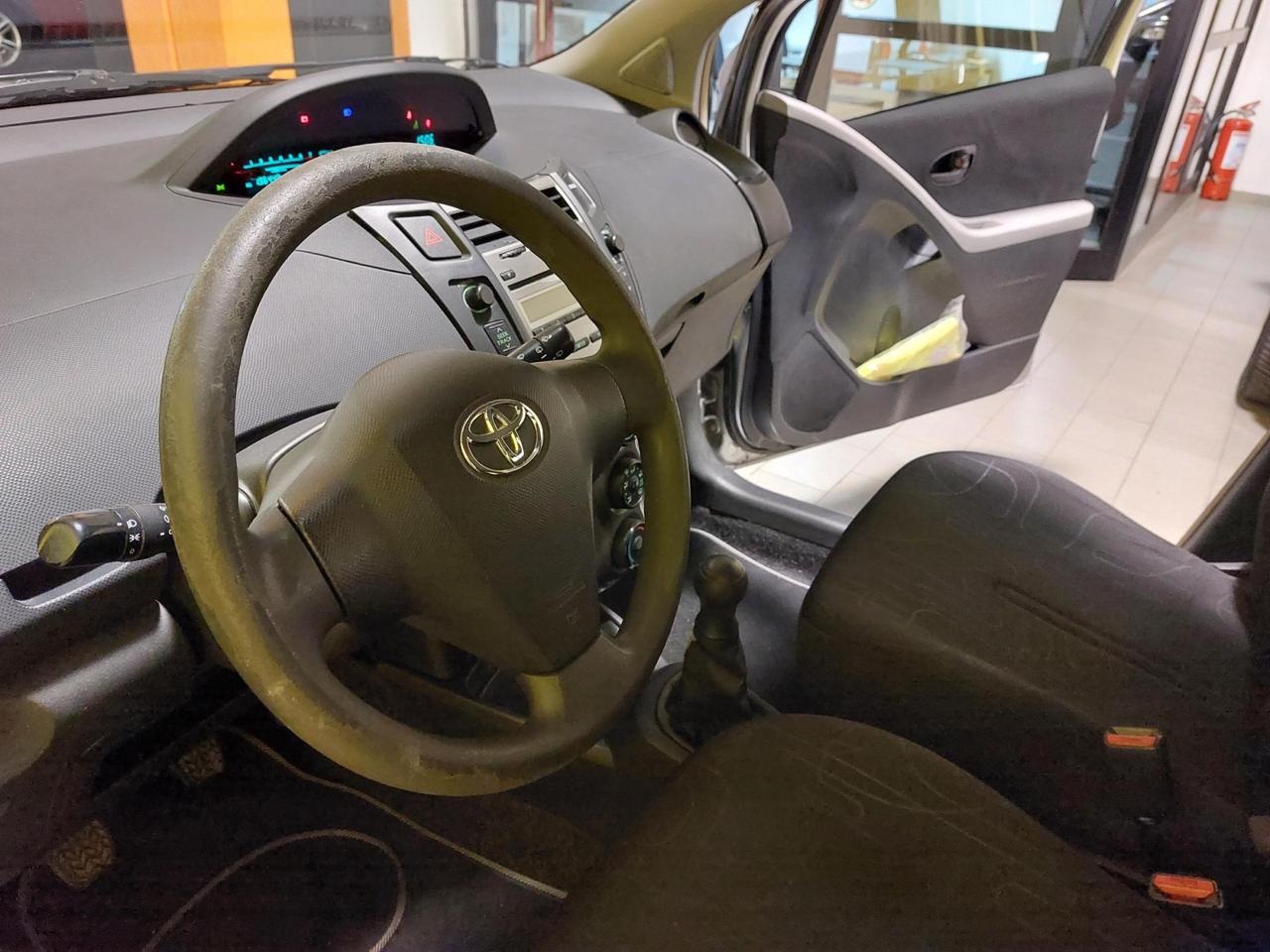 Toyota Yaris 5 Porte Yaris 5p 1.0 Now my10