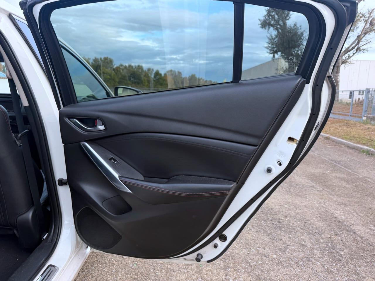 Mazda 6 2.2 Skyactiv-D BERLINA EURO6B