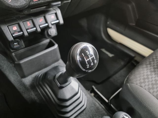 SUZUKI Jimny 1.5 5MT PRO (N1)