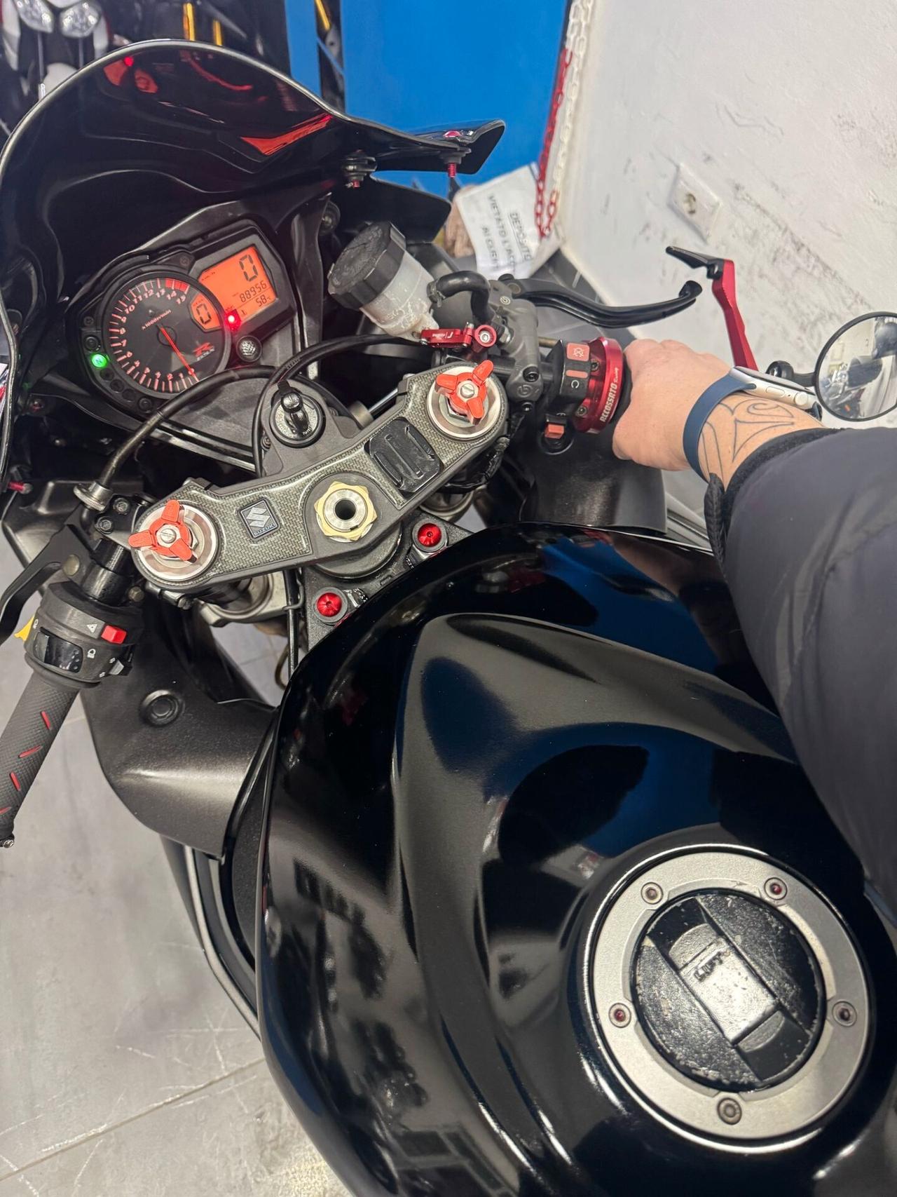 SUZUKI GSXR 1000