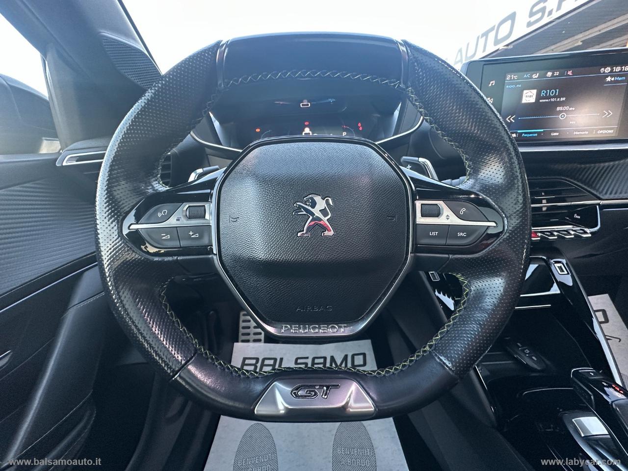 PEUGEOT 208 GT Line PANORAMA