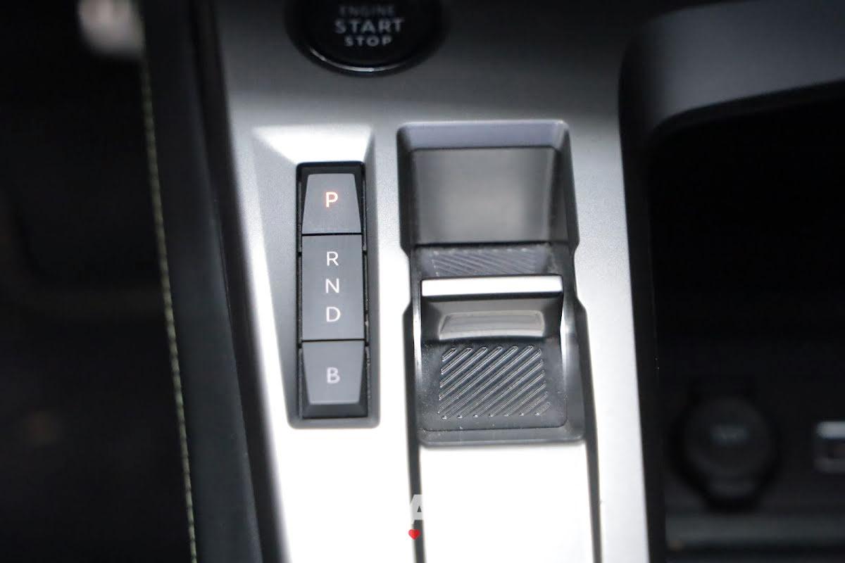 Peugeot 308 SW 1.6 hybrid 225CV GT e-eat8