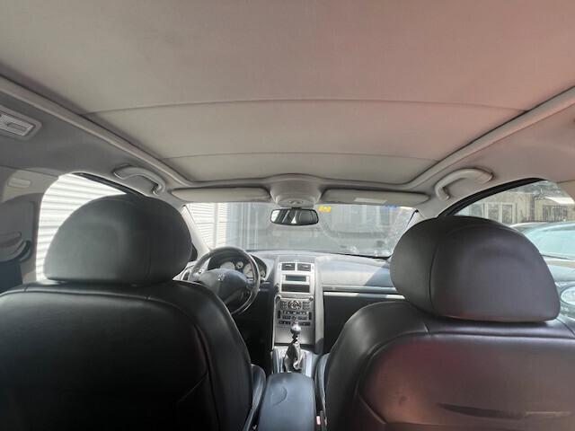 Peugeot 407 2.0 HDi SW Ciel Féline