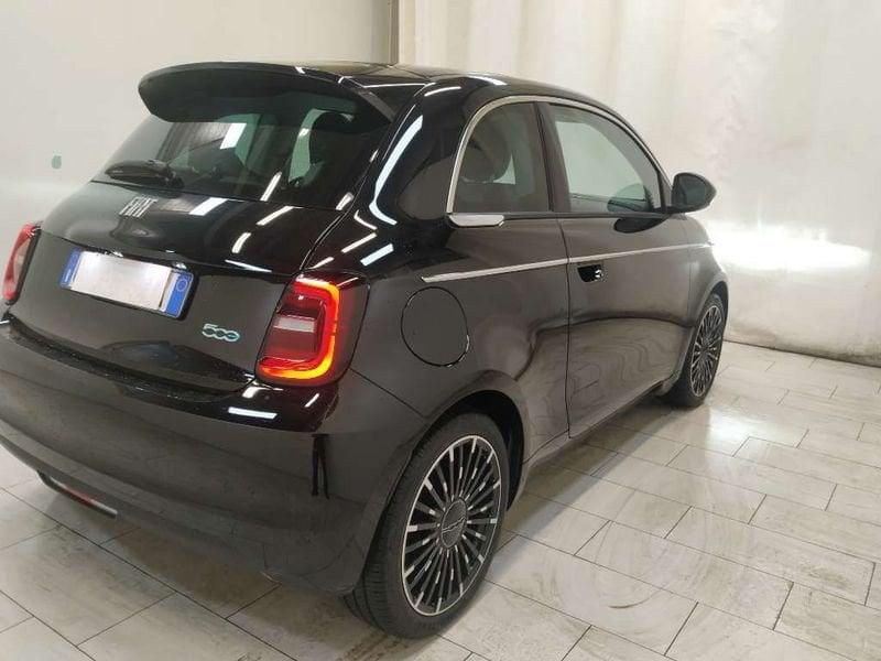 FIAT 500e 42 kWh La Prima