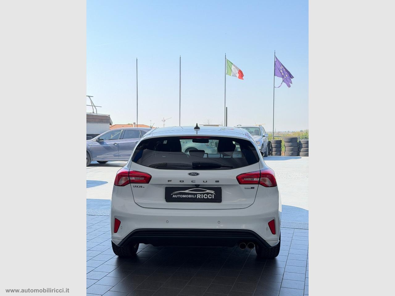 FORD Focus 1.0 EcoBoost Hybrid 125CV ST LINE