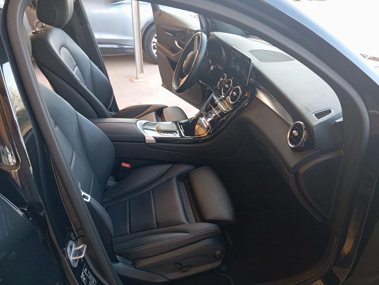 Mercedes-benz GLC 300 de 4Matic Plug-in hybrid Sport