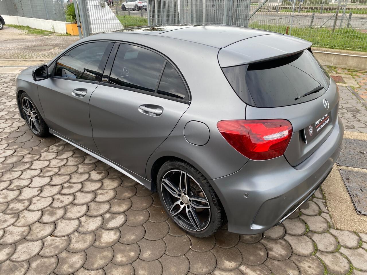 MERCEDES - Classe A 200 d Automatic Premium - Alle