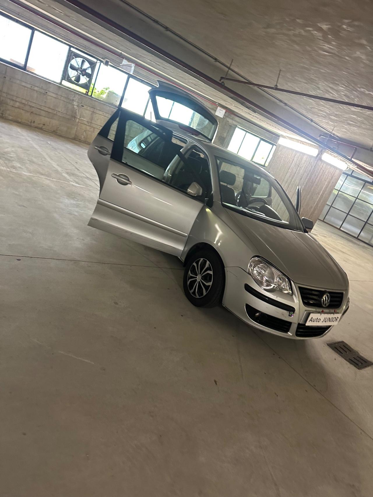 Volkswagen Polo 1.2/70CV 12V 5p. Comfortline