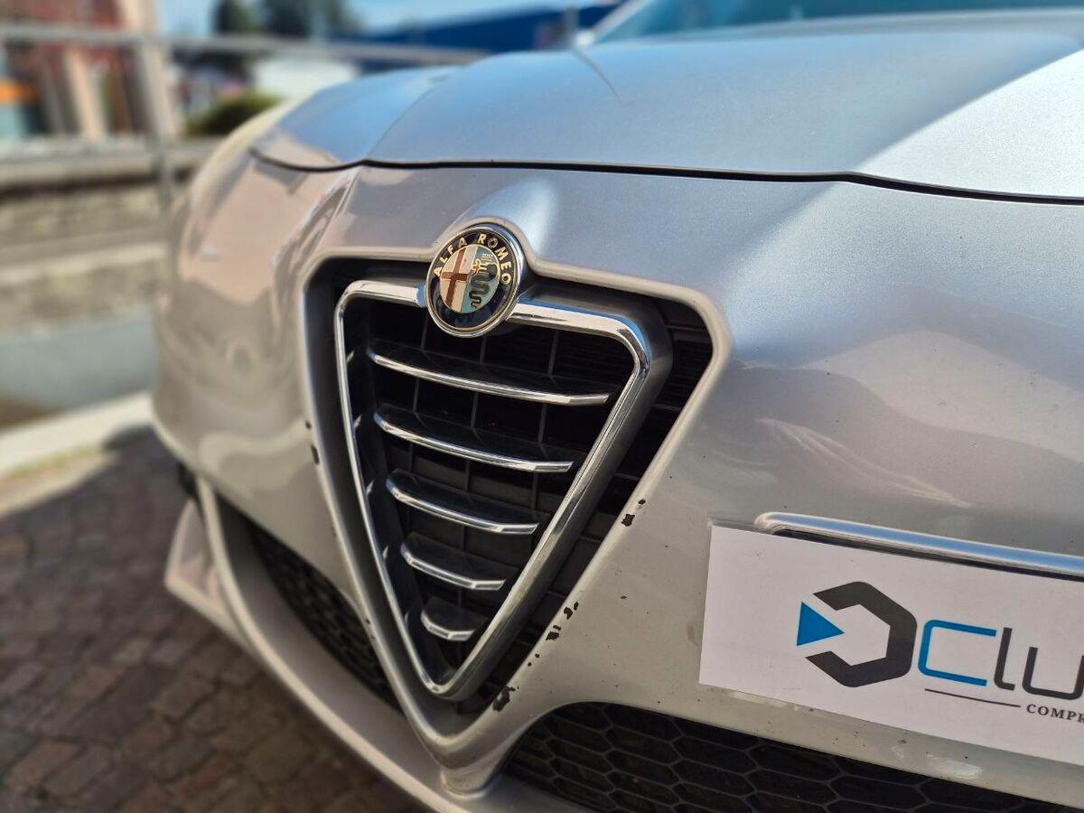 Alfa Romeo Giulietta 1.4 t. m.air Distinctive 170cv
