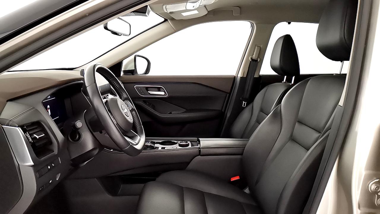 NISSAN X-TRAIL TEKNA e-POWER e-4ORCE