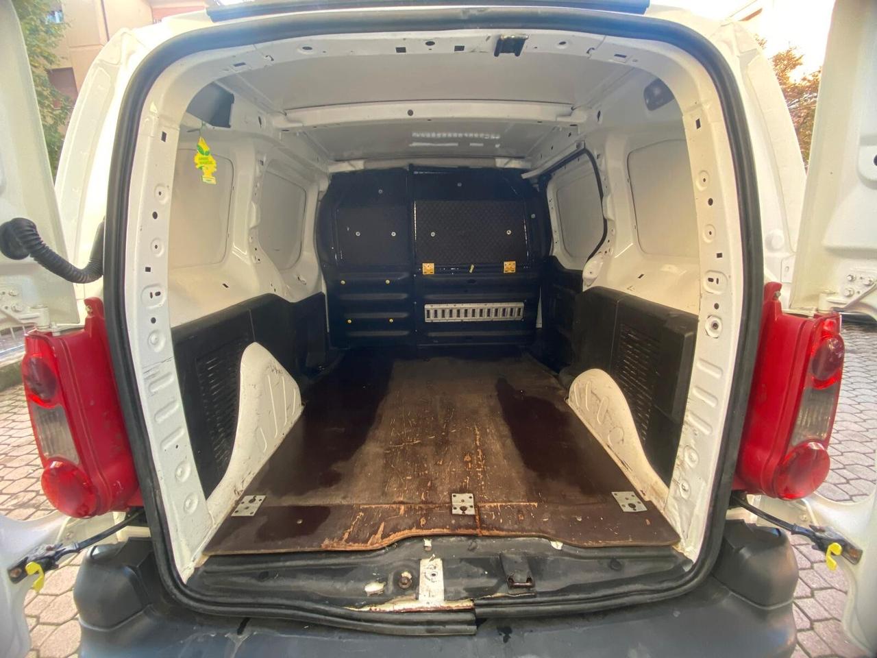 Peugeot Partener 1.5 75Cv 124.000KM AUTOCARRO