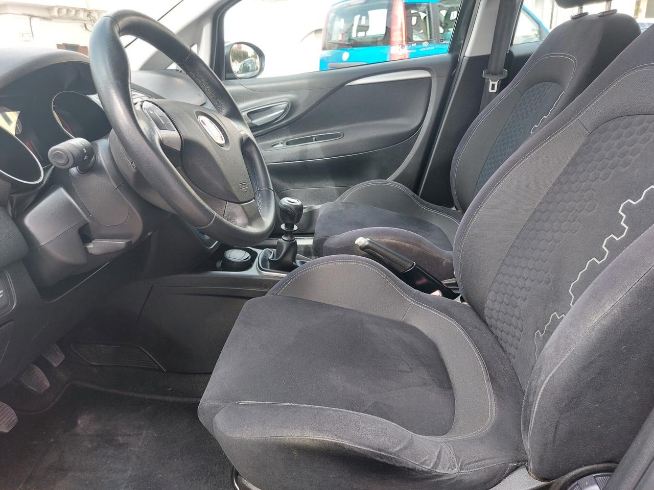 FIAT PUNTO LOUNGE 1.2 BENZ 6-2014, CLIMA, SERVOST, CERCHI IN LEGA PERFETTA