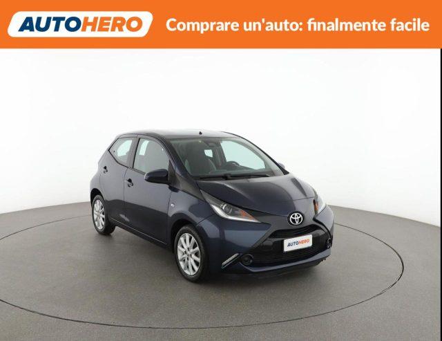 TOYOTA Aygo 1.0 VVT-i 69 CV 5 porte x-play TSS