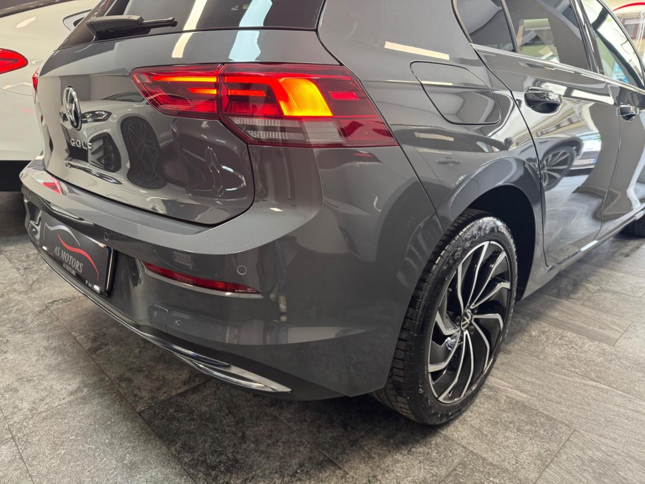 Volkswagen Golf 8 2.0 TDI 116 Cv Style