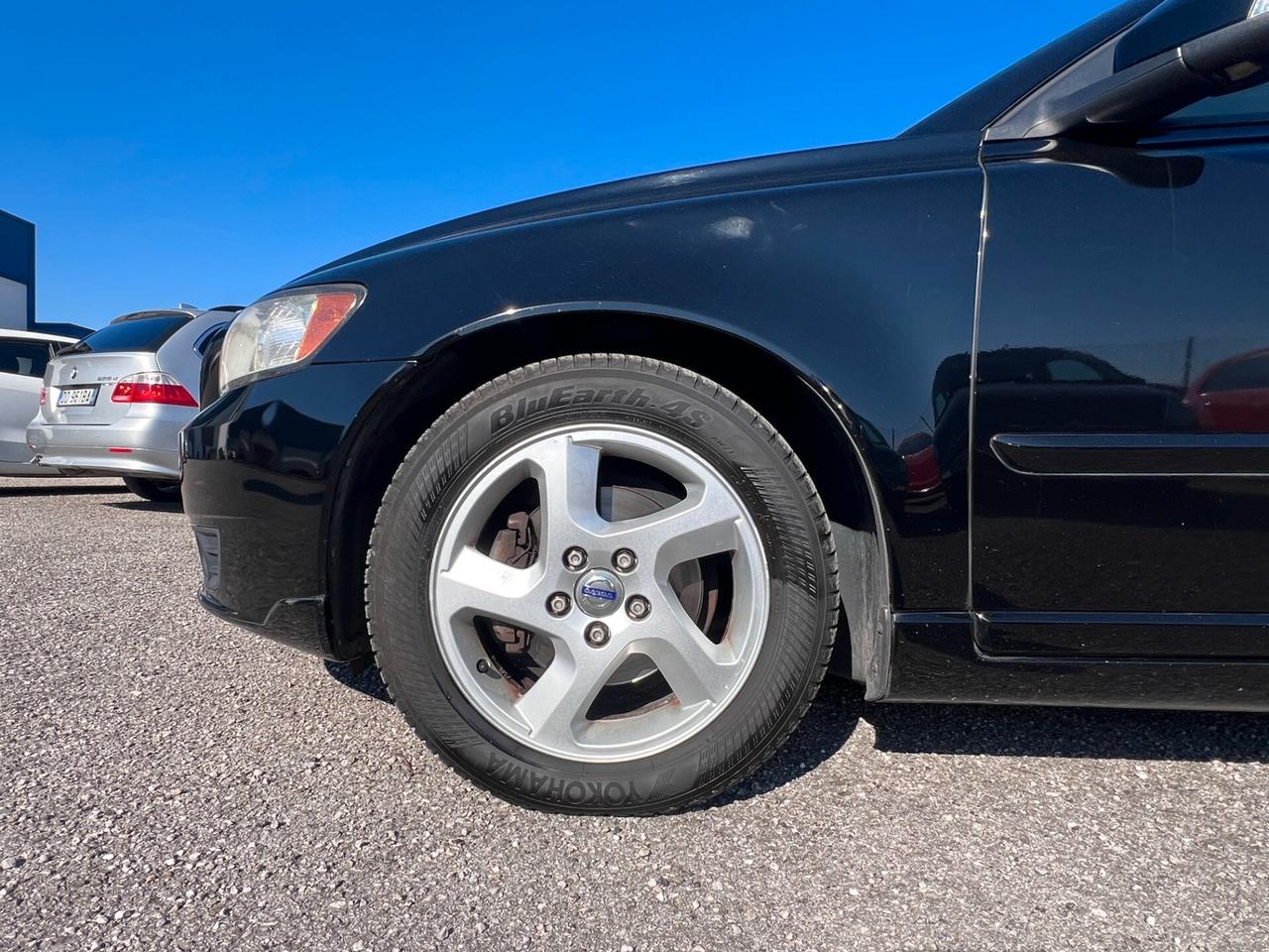 Volvo V50 D2 POLAR