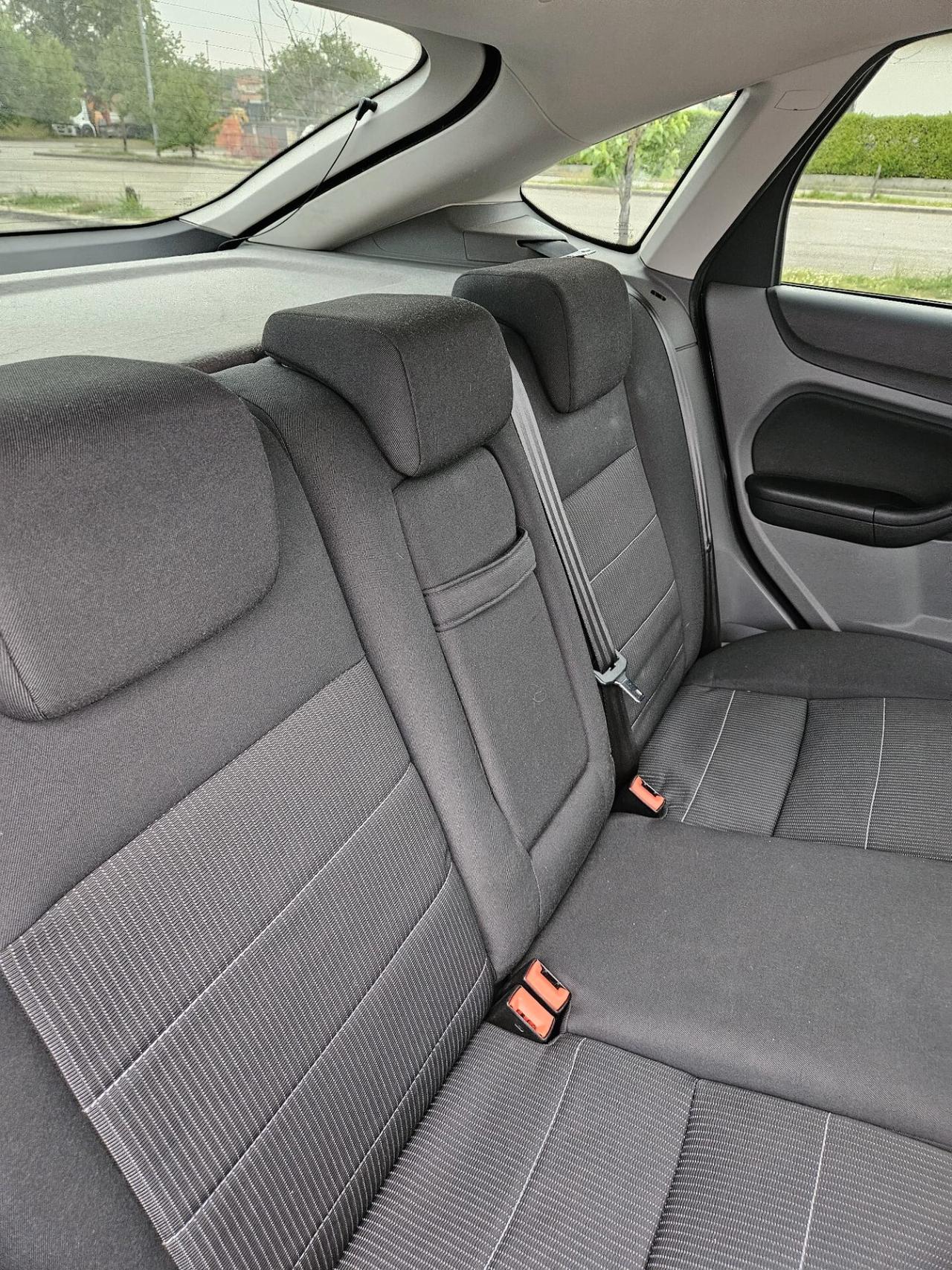 Ford Focus 1.6 tdci neopatentati