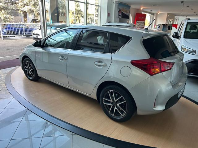 TOYOTA Auris 1.4 D-4D Active