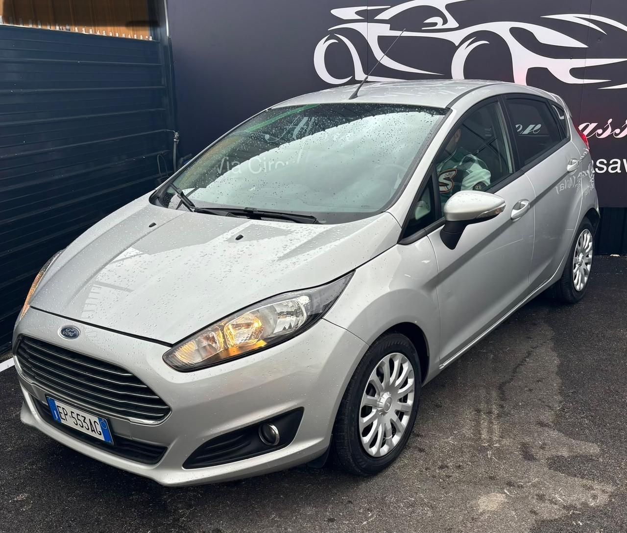 Ford Fiesta 1.5 TDCi 75CV 5 porte Titanium
