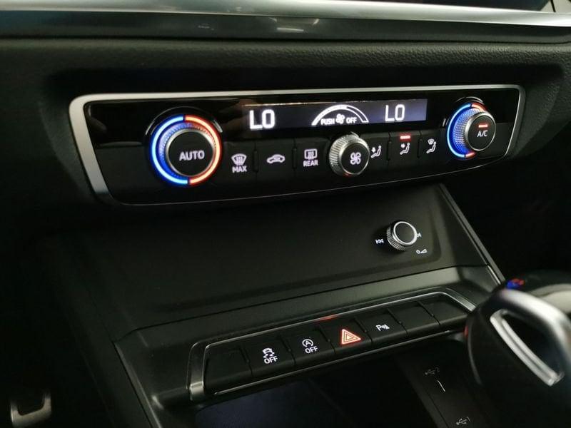 Audi Q3 35 2.0 tdi S line edition s-tronic