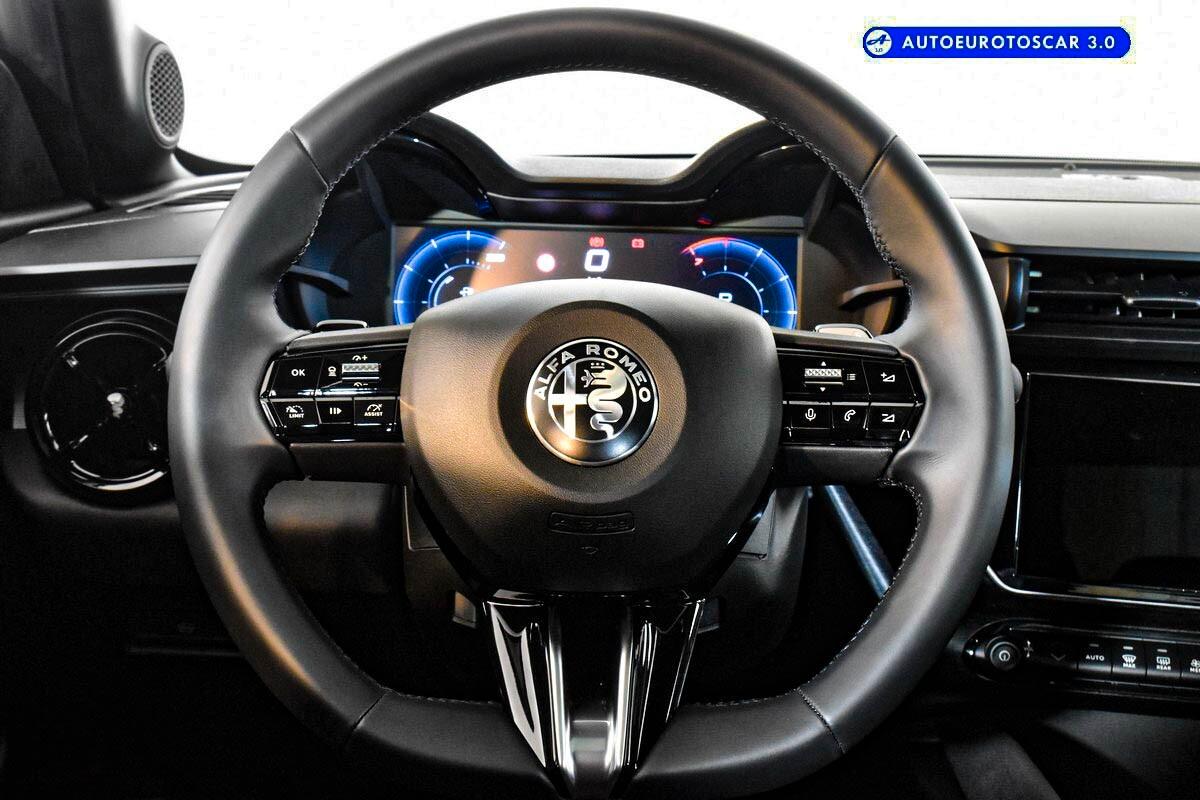 Alfa Romeo Junior 1.2 136 CV Hybrid eDCT6