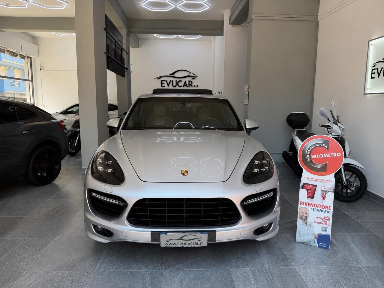 Porsche Cayenne 4.8 GTS