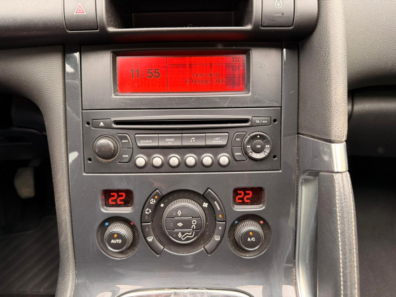 Peugeot 3008 1.6 HDi 110CV Premium
