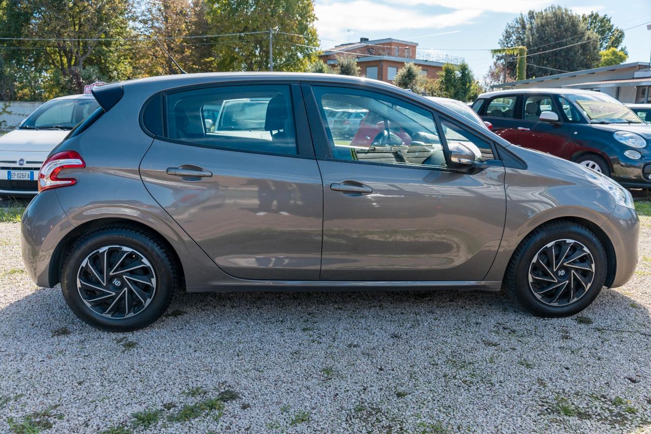 PEUGEOT - 208 - 1.4 HDi 68 CV 5p. Active - NEOPATENTATI - FINANZIABILE - PERMUTE