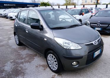 Hyundai i10 1.1 GPL CASA MADRE