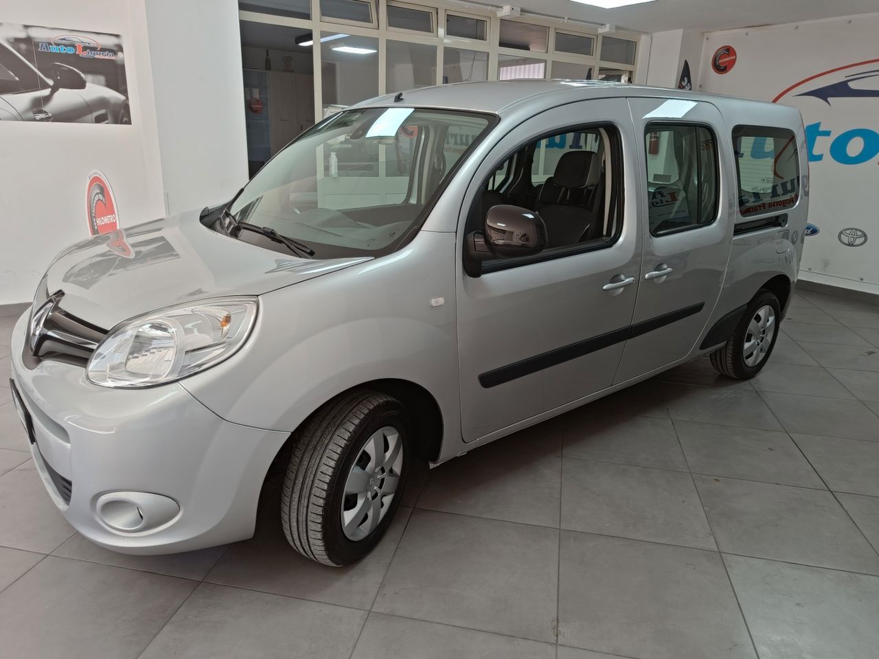 Renault Kangoo 1.5 dCi 110CV 5 porte Stop &amp; Start Life MAXI