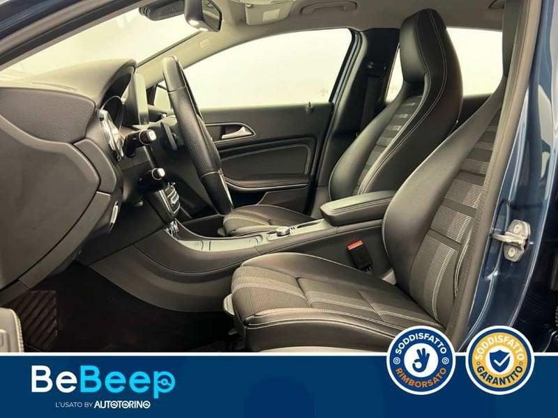 Mercedes-Benz GLA 200 D SPORT AUTO