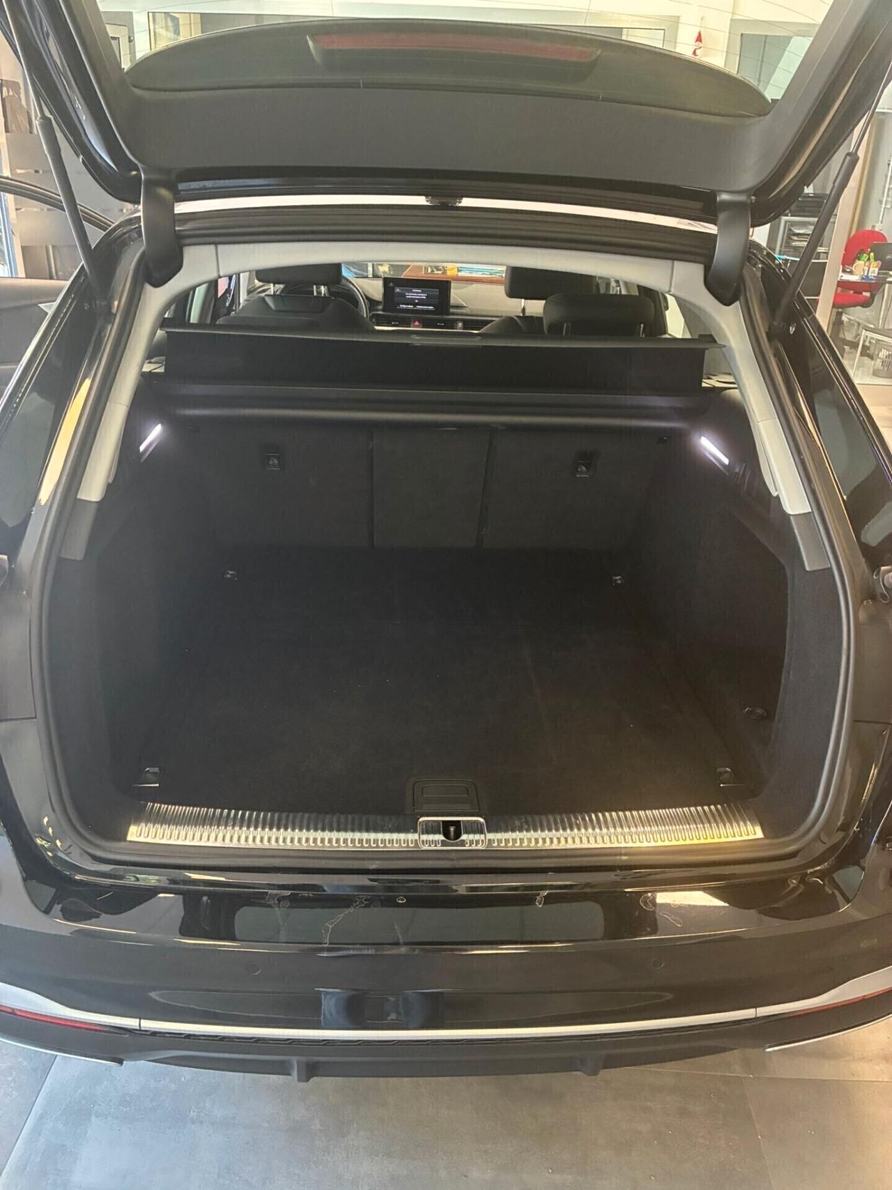 Audi A4 Avant 35 TDI/163 CV S tronic S line
