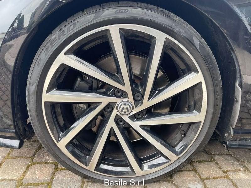 Volkswagen Golf R 2.0 TSI DSG 5p. 310 cv