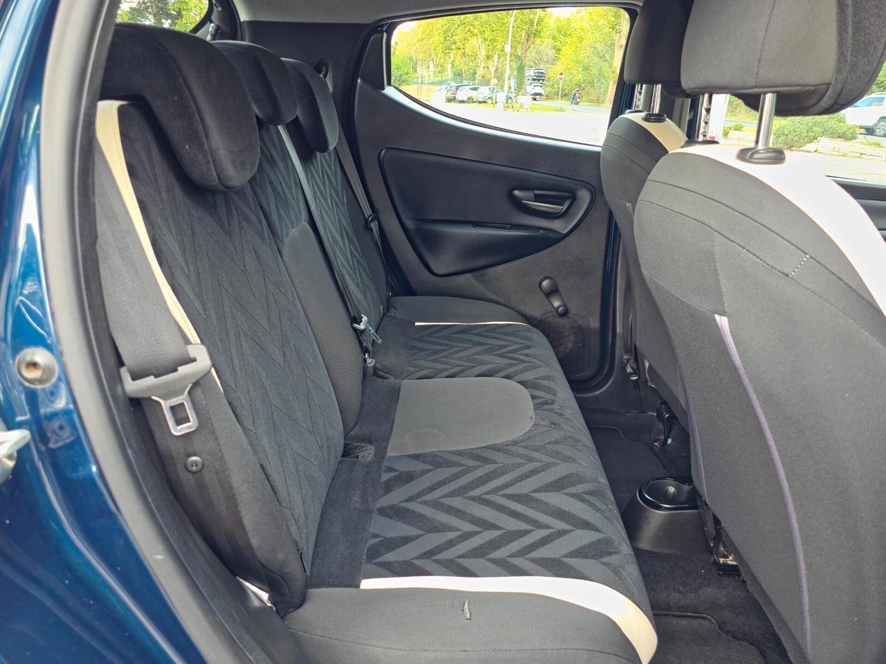 Lancia Ypsilon 1.2 69 CV 5 porte GPL Ecochic Platinum 2018-E6 NEO