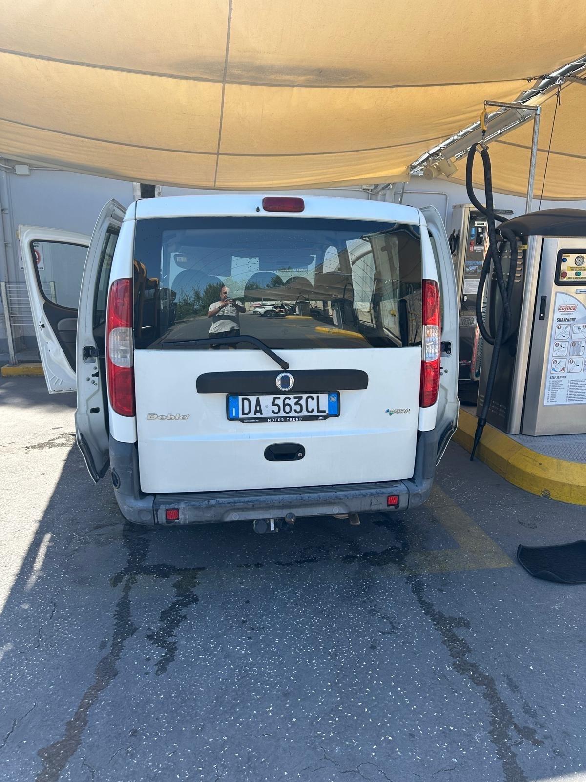 Fiat Doblo Doblò 1.6 16V Natural Power Active