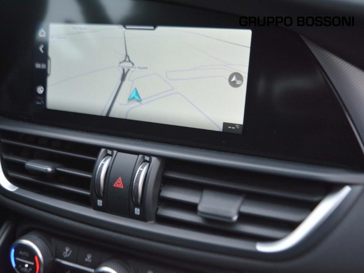 Alfa Romeo Giulia 2.0 turbo 280cv competizione q4 at8