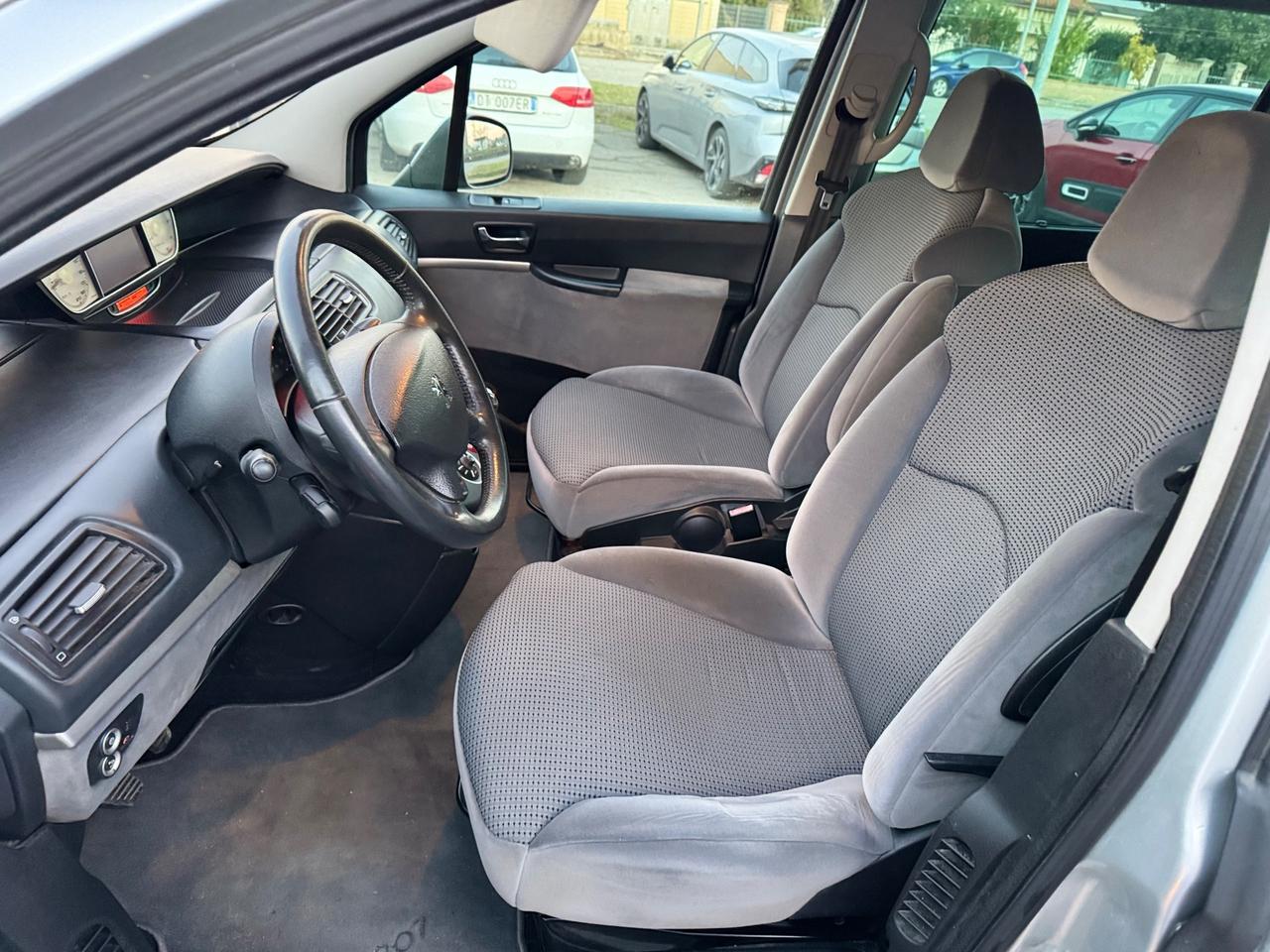 Peugeot 807 2.0 diesel 2013 7 posti