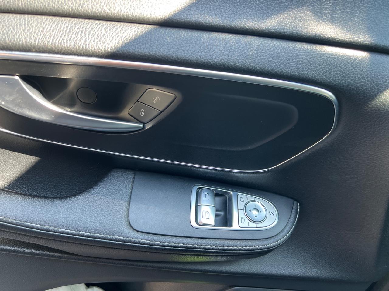 Mercedes-benz V 250 d Automatic Premium Long