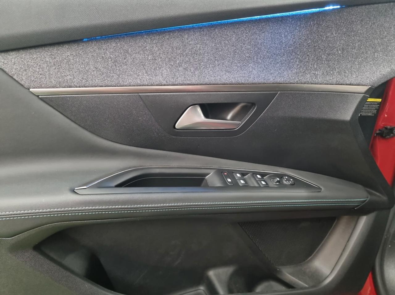 Peugeot 3008 BlueHDi 130 S&S EAT8 Allure