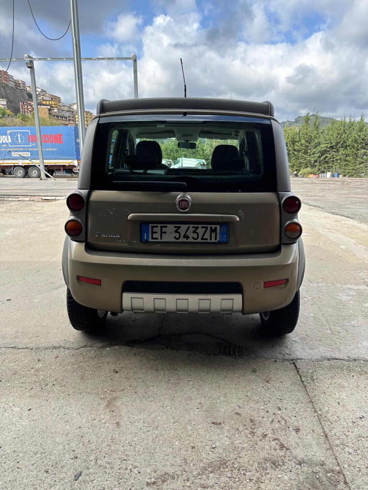 Fiat Panda 1.3 MJT 4x4 Cross, COME NUOVA