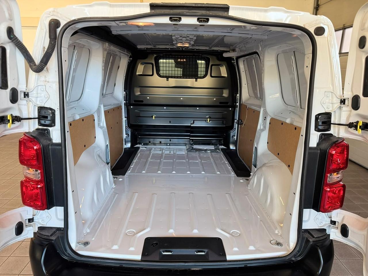 Toyota Proace 1.5D 120CV S&S PL-TN Furgone Medium 4p. 10q Comfort