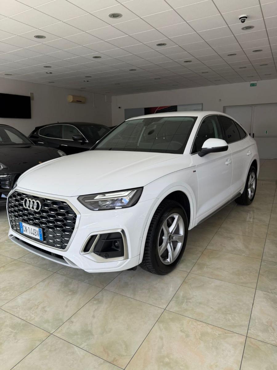 AUDI - Q5 Sportback - Q5 SPB 40 TDI quattro S tronic S line