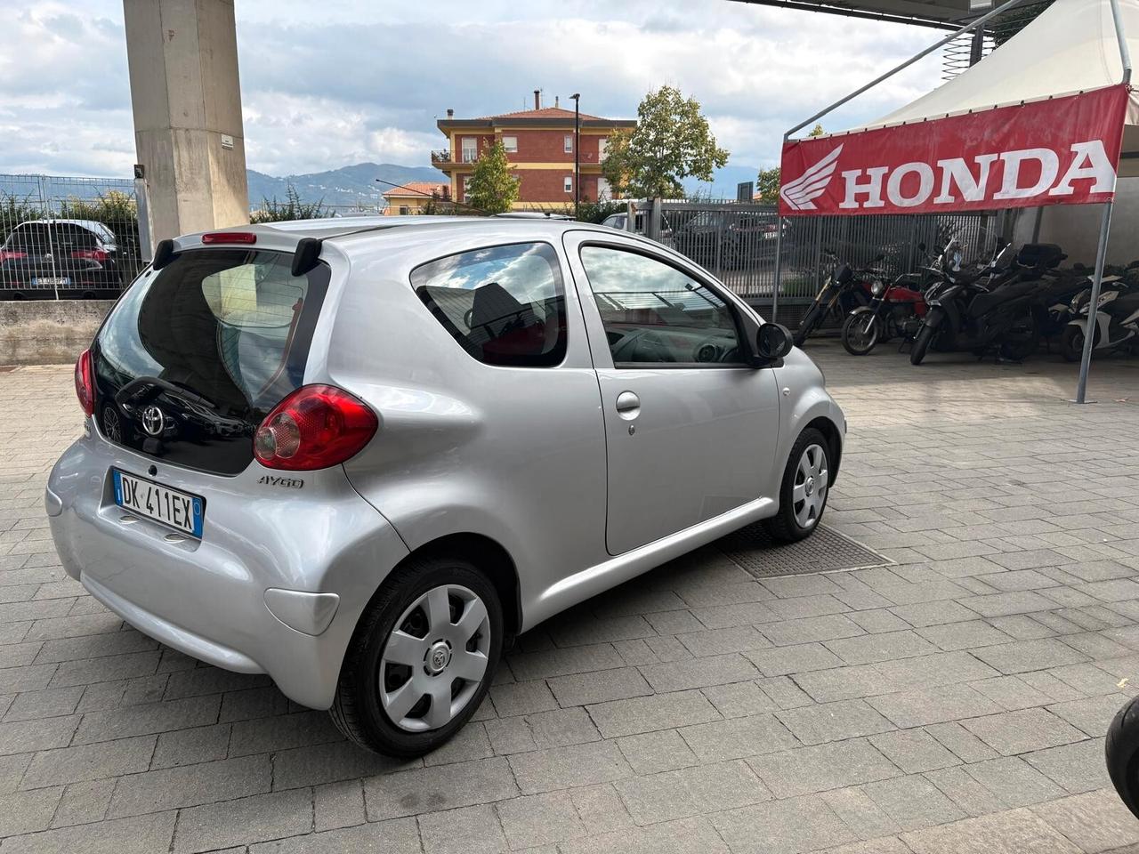 Toyota Aygo 1.0 12V VVT-i 5 porte