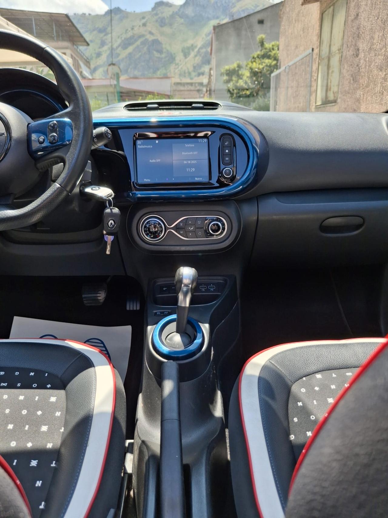 Renault Twingo TCe 95 CV EDC Signature