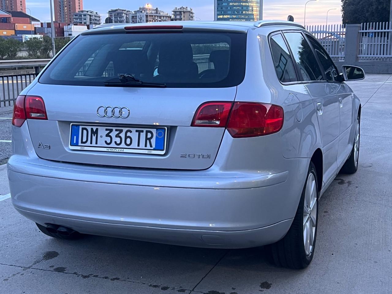 Audi A3 SPB 2.0 16V TDI Ambition unico PROPIETARIO