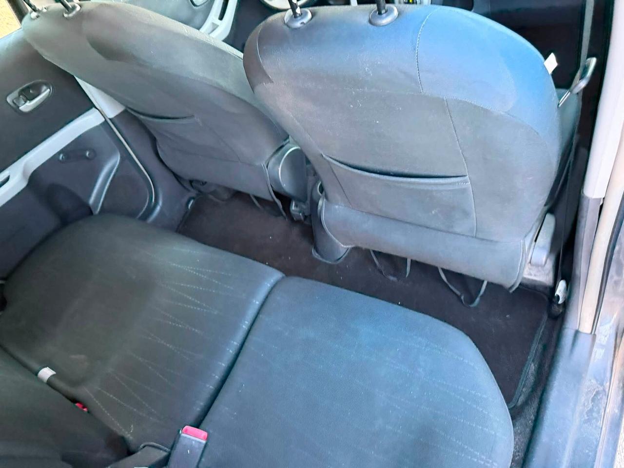 Toyota Yaris 1.3 5 porte Navi