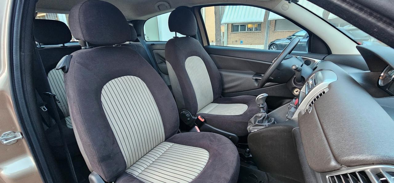 Lancia Ypsilon 1.2 Argento